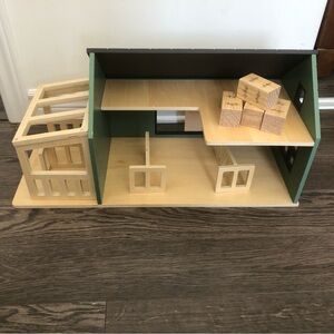 Coco Village Wooden Farm